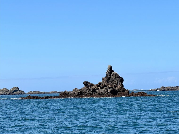 Dodging the reefs around the barrier islands