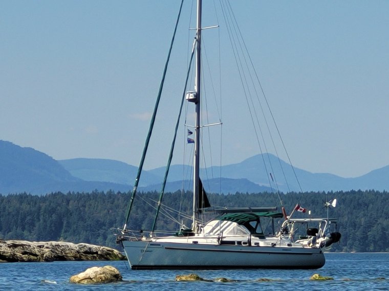 Anchored among the rocks at Wallace Island